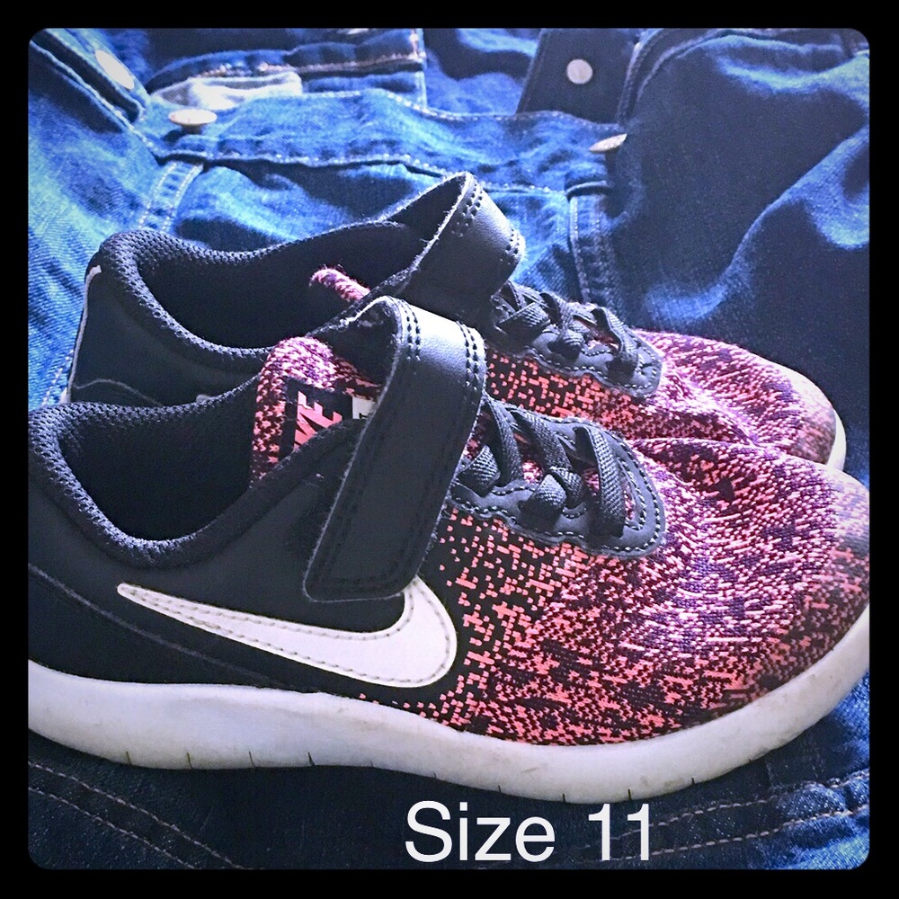Girls Nike shoes